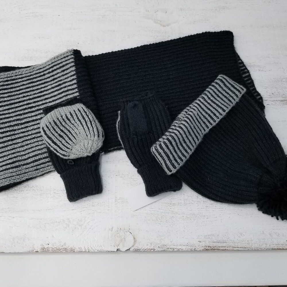 BFNY Scarf Mittens Hat Set Winter Black Gray One Size